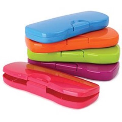 Пеналы школьные пластиковые 